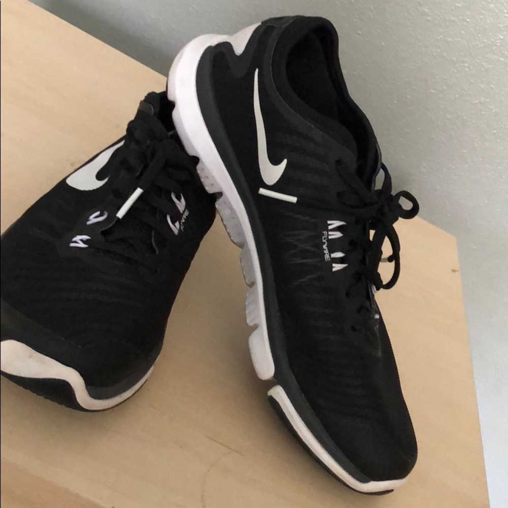 Brand new! worn once😇